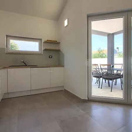 Charming Sissano With Private Pool Near Pula *